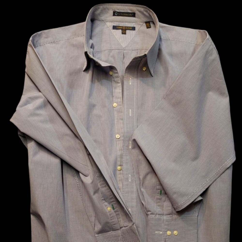 Tommy Hilfiger button up